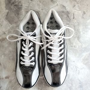 Women's Brunswick Bowling Shoes Size 7 Black/White